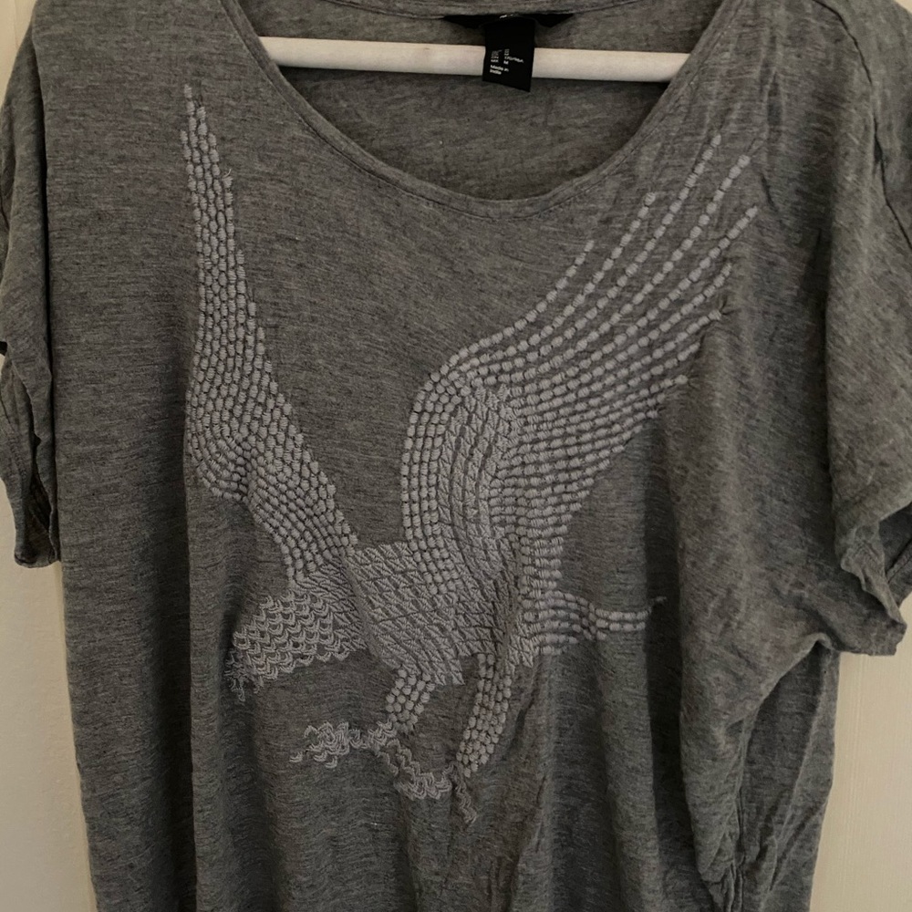 H&M Gray Eagle Print Short Sleeve T Shirt - Picture 2 of 3